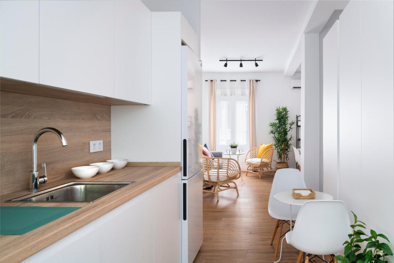 Mino Suite Apartment Севілья Екстер'єр фото